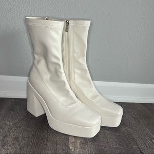 White platform chunky heeled boots